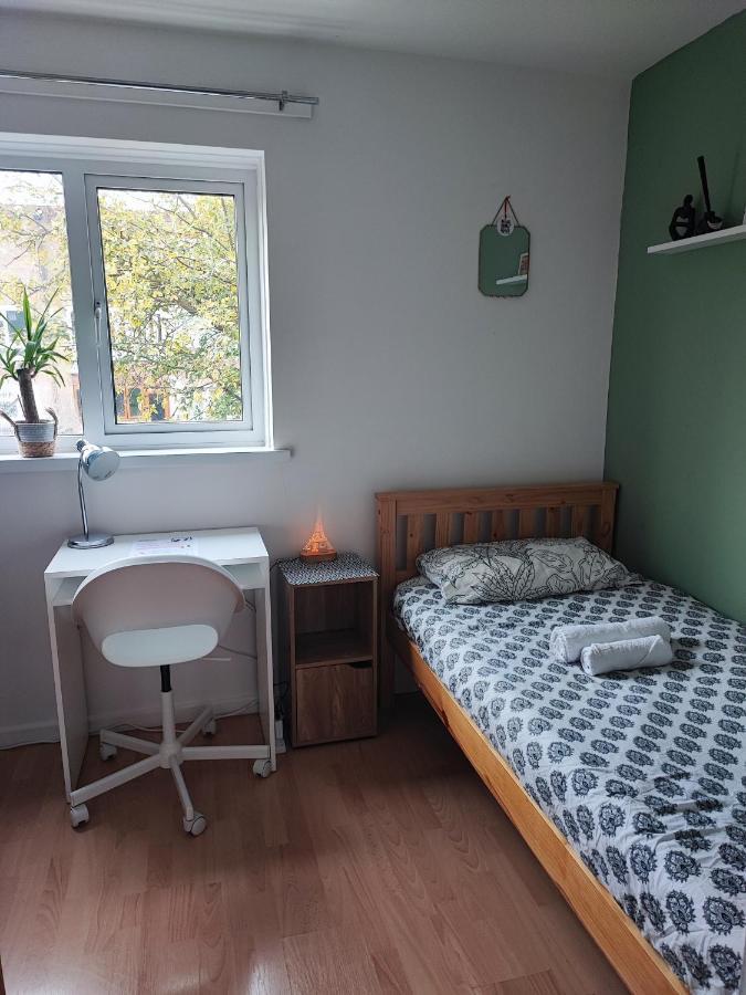 Cosy House In Birmingham Excellent Connections To City Centre Bagian luar foto